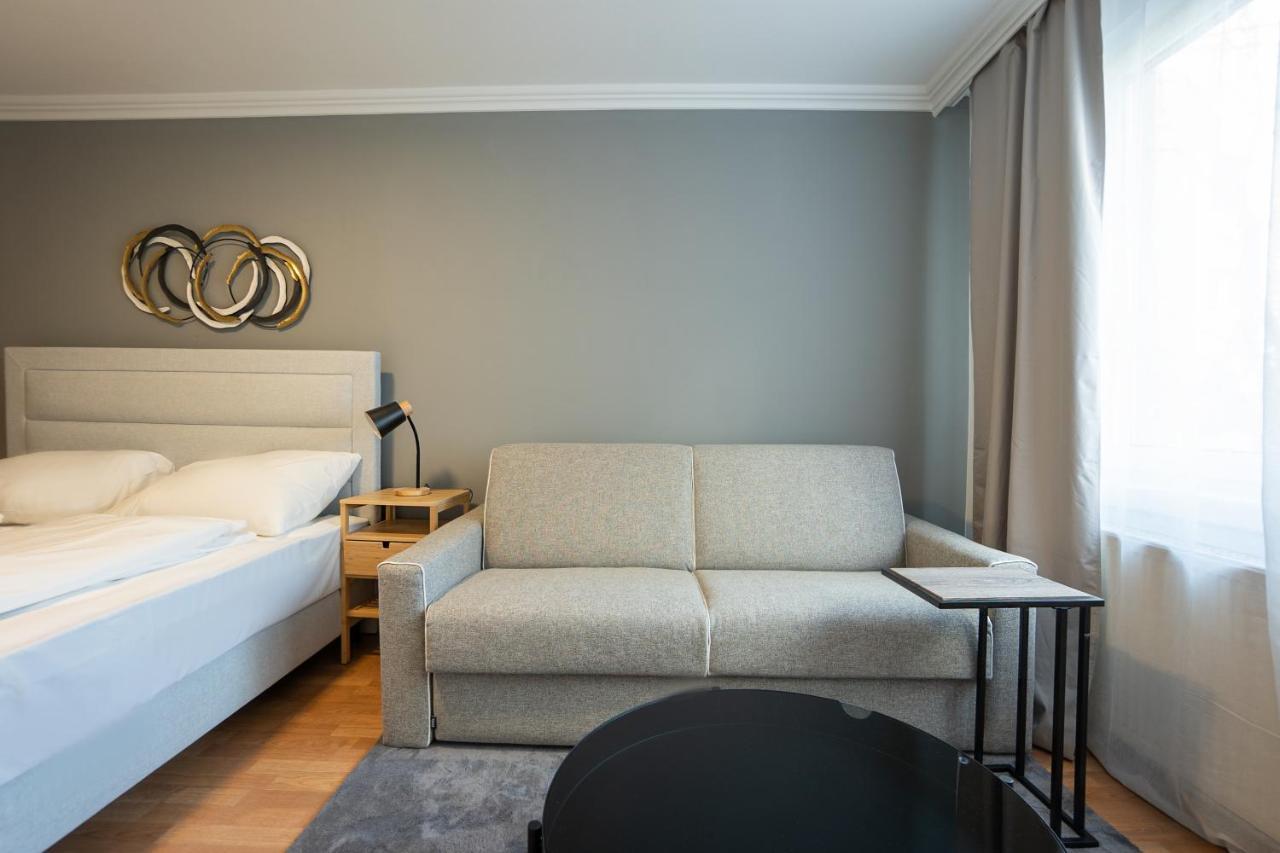 A Spacious 3-Bedroom Apartment With King-Size Beds Is Located Within 5 Minute'S Walk From The Prater Wenen Buitenkant foto